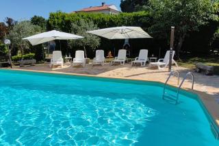 Apartment in stone Villa for two with a shared pool - 1