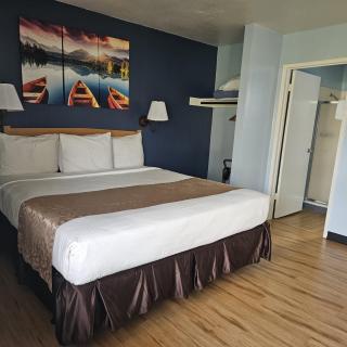 Skylark Shores Resort - Lakeport - 7