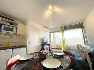 2 pièces cabine proche des plages, parking, clim - FR-1-338-487 - Sète - 3