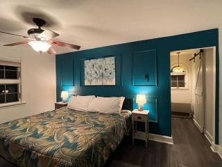 Spacious Lakefront - Remodeled, Views & All Amenities Included - Skaneateles - 3