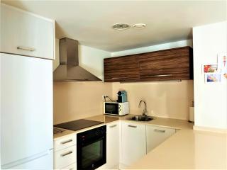 Apartamento en Roses: Terraza, A/A, WiFi, Parking, 2ª Línea de Playa - ES-258-89 - Roses - 8