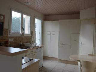 Maison bord de mer pour 9 pers. avec terrasse, BBQ, WiFi - à 300m de la plage, tout confort - FR-1-323-501 - Saint-Hilaire-de-Riez - 3