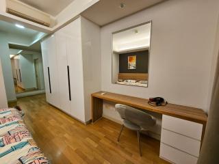 The Wisdom Apartment - 1