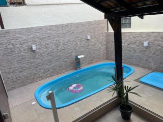 Sobrado com piscina no Santinho - 2