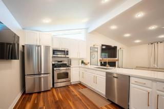 Luxury Disneyland Home: Family & Exec Friendly - Anaheim - 5