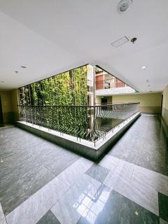 Léman luxury apartments 2BR sky pool - 8