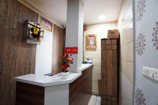 Hotel Sai Inn, Ahmedabad Airport - Ahmedabad - 1