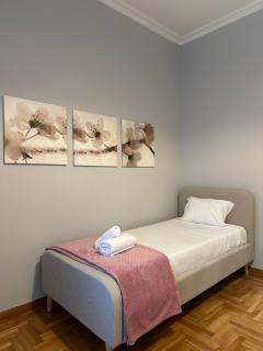 Sm Athens - Atene - 6
