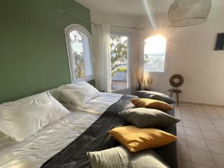 Holiday Home in Goudargues with Heated Pool - Goudargues - 6