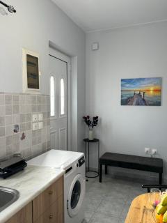 The Sunlit Retreat - Kremasti - 1