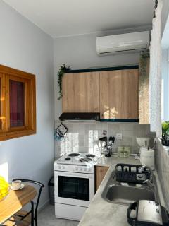 The Sunlit Retreat - Kremasti - 5
