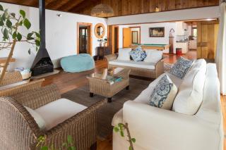 Sandy's Spot: sunny pet-friendly house with a pool - 9