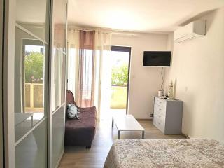 Studio Rénové avec Grande Terrasse et Wifi à Balaruc-les-Bains - FR-1-553-230 - Balaruc-les-Bains - 9