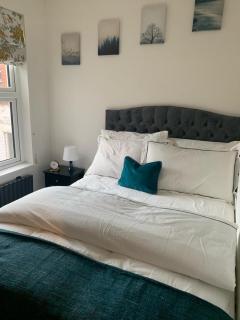 2 Bed Apartment in London - Londra - 0