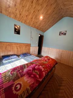 Lee Garden Himalayan Wooden Cottages - Kasol - 6