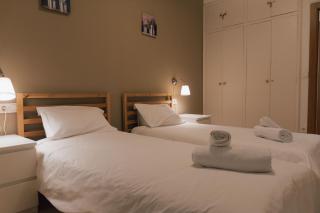 Amplio apartamento reformado con garaje en Amara, Donostia-San Sebastián - Isabel II - 3