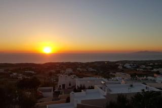 Euphoria Suites & Deluxe Studios - Fira - 2