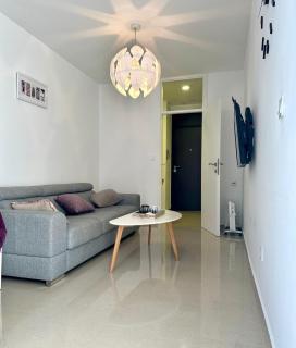 Nora Apartment - Budua - 3