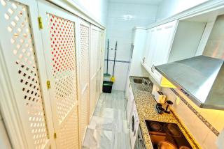 Central & Style - Bars and Restaurants all around Apartment - 7