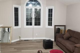 Cozy Luxurious Detached 4 Bedroom House - Guelph - 8