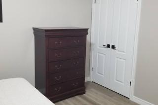 Cozy Luxurious Detached 4 Bedroom House - 6