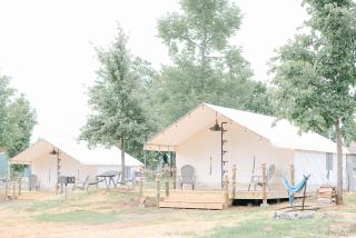 XLg Porch Deluxe glamping tents @ Lake Guntersville State Park - Guntersville - 1