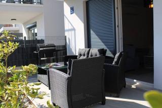 Brandnew, highly equipped apartment with terrace - Kaštela - 4
