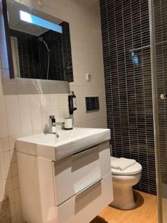Cosy and Renewed T2 Apartament in Campolide - 1D - Lissabon - 3