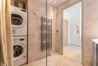 Wow this view! 2BR facing Old Port 4th floor Olam Properties - 7