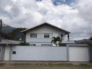 Espaçosa Casa em Teresópolis RJ - Teresópolis - 0