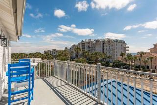 At Last 100' to Beach Access Close to Shops - Destin - 8