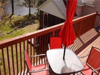 Yeomans Cottage on the Water! - 2