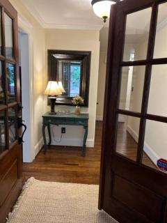 Southern Charm in Buckhead - - 2