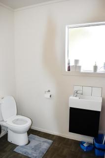 Dog Friendly, Central, sleeps 8 - 2