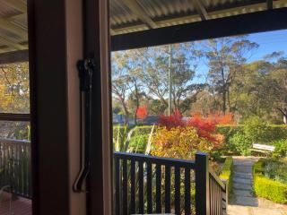 Kimberley Blue West Wing Sunny Decks Cosy Fire - Blackheath - 7