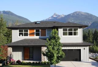 Mountain Serenity Meets Luxury - 9