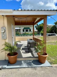 Island Life Apartment - Bridgetown - 1