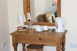 Dingle Marina Lodge - 8