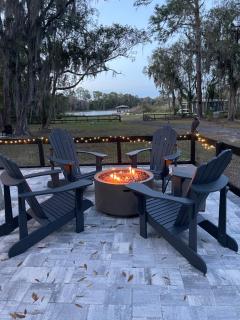 Adorable lakefront pool cottage - Odessa - 6