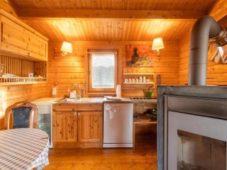 Scandinavian wooden house in Plate - 7