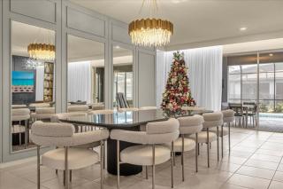 10 Bedrooms- 8 Bathrooms- Windsor Island 4433 Kr - Davenport - 4