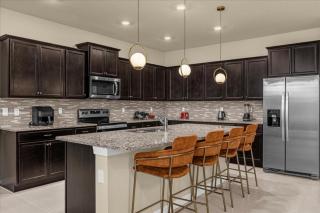 10 Bedrooms- 8 Bathrooms- Windsor Island 4433 Kr - Davenport - 2