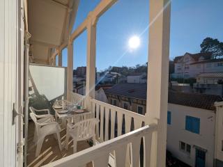 Duplex T3 lumineux à Arcachon avec balcon, parking, Wi-Fi à 5 min de la plage et des commerces - FR-1-420-140 - Arcachon - 9