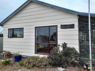 Rakaia Huts Holiday Home - Southbridge - 6