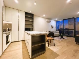 1 BRM 1 Study 1 BATH, Southern Cross Station, Flagstaff Garden - 3