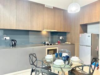 A2502 Grand Medini Studio 100mbps Netflix By STAY - Nusajaya - 8