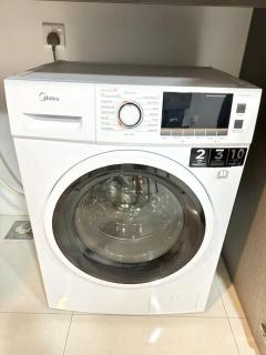 A2502 Grand Medini Studio 100mbps Netflix By STAY - Nusajaya - 6