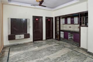 Super Hotel O KHANNA'S HOTEL - Ghaziabad - 9