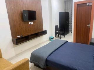 Hotel Galaxy Inn - Greater Noida - 6