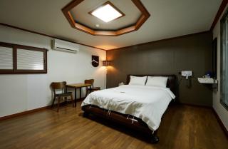 Buantreehotel Blackhouse - Buan - 3
